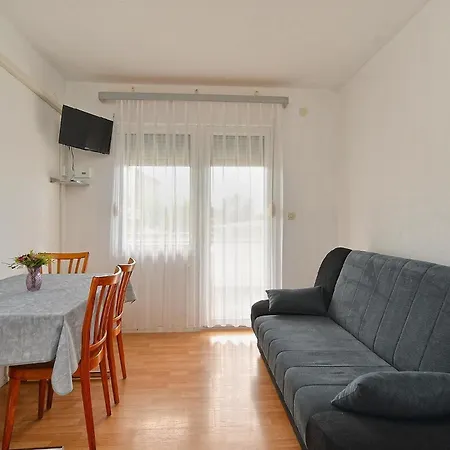 公寓 Fuer 3 Personen Ca 30 Qm In Fazana-surida, Istrien Istrische Riviera 斯廷佳